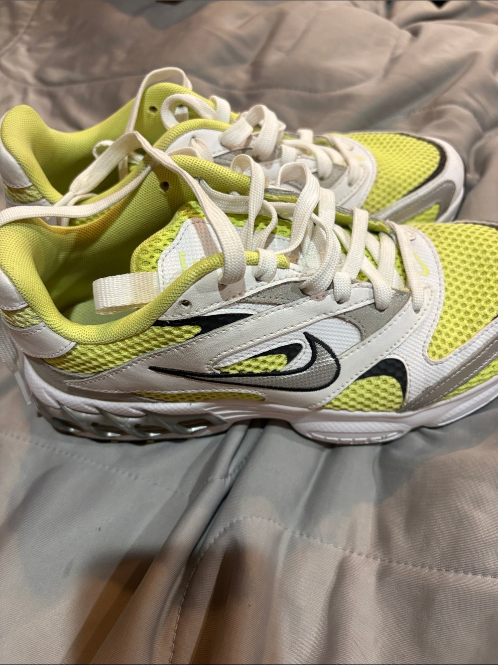 Nike Women's Lime Yellow and White Mesh Athletic Sneakers